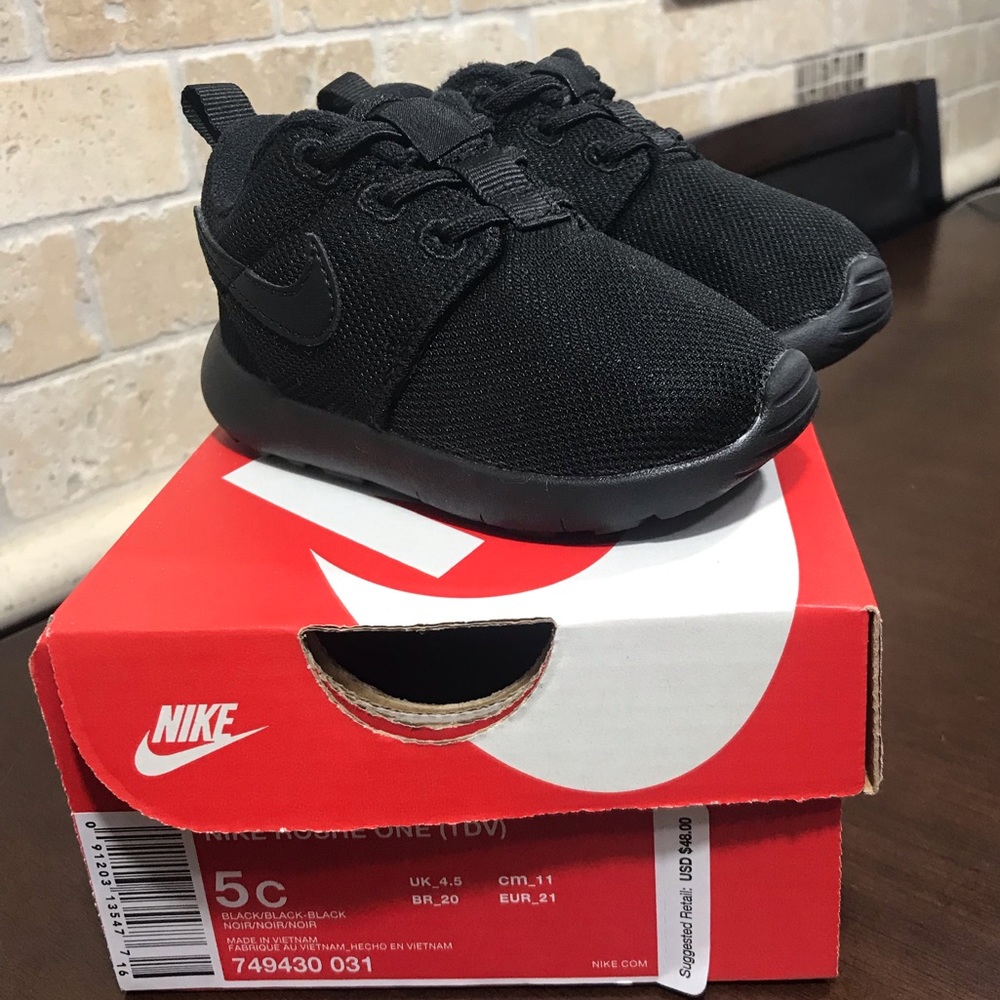 Infant Nike Roshe One